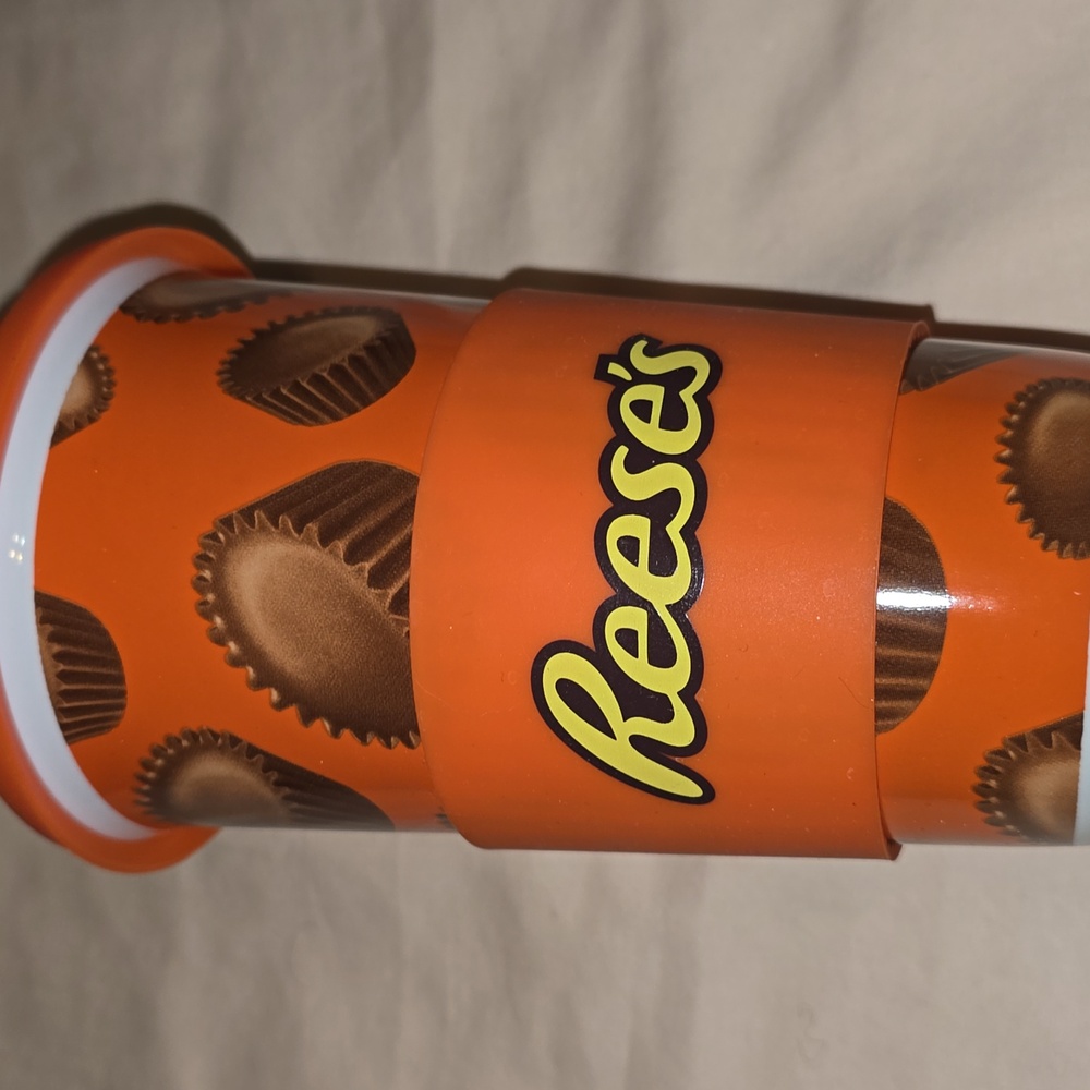 Reese's Orange Travel‎ Mug